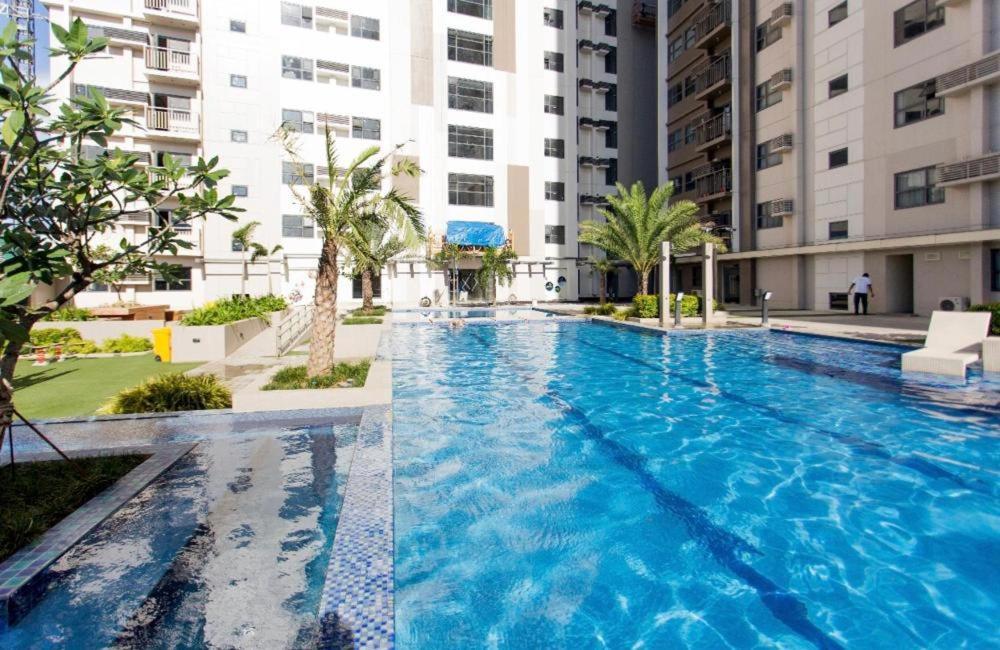 Horizon 101 A4 Near Robinson Mall Free Pool Wifi Cebu Buitenkant foto