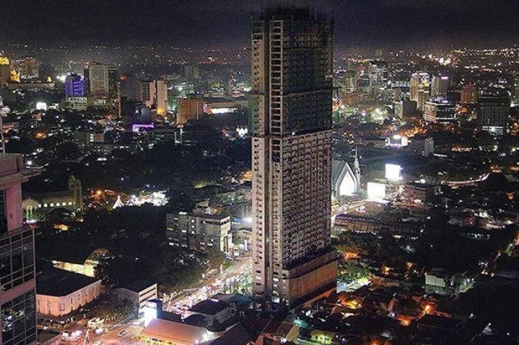 Horizon 101 A4 Near Robinson Mall Free Pool Wifi Cebu Buitenkant foto